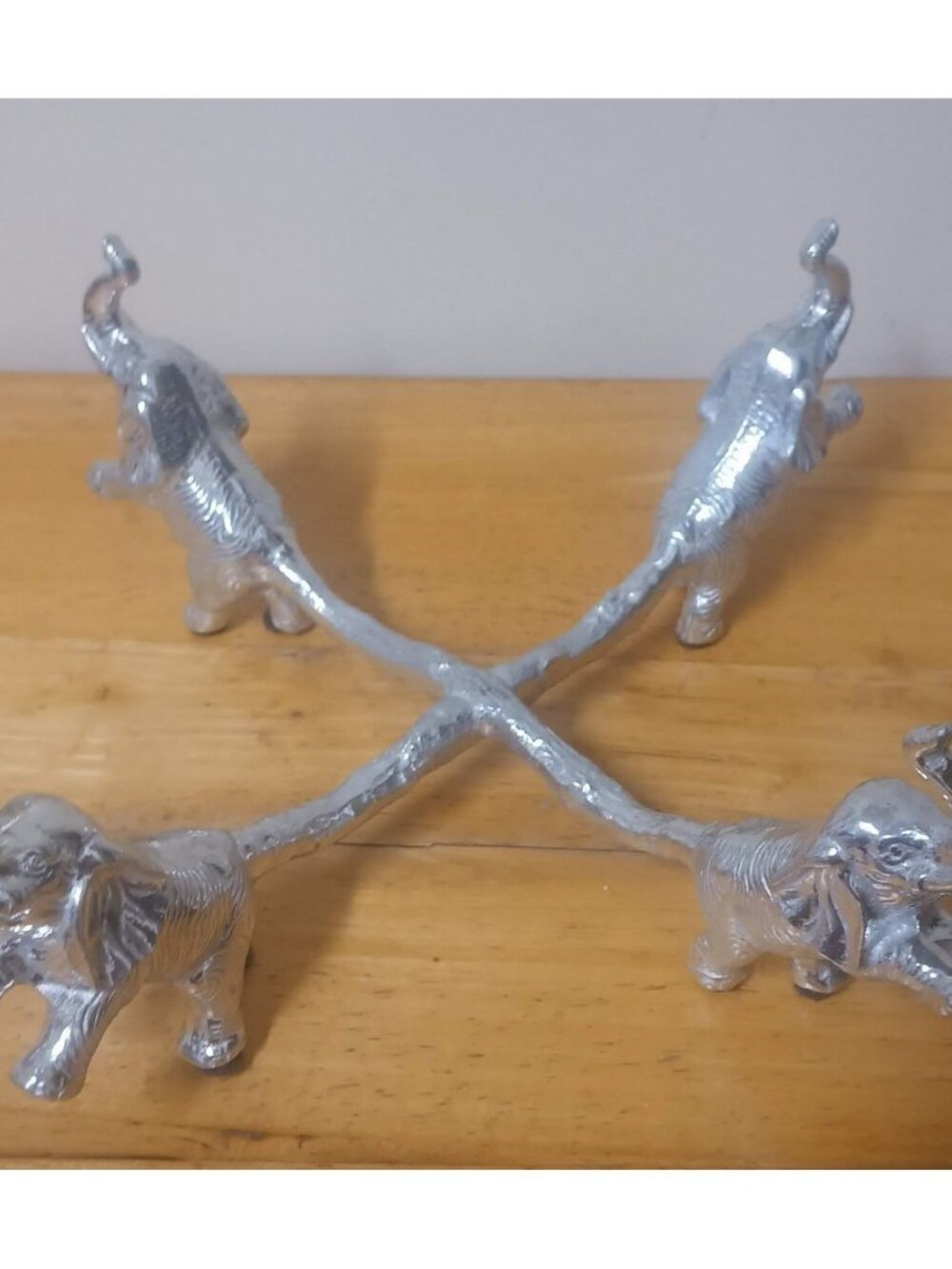 Arthur Court Vintage 2002 Elephant Aluminum Bowl Stand Holder Decor Servewear